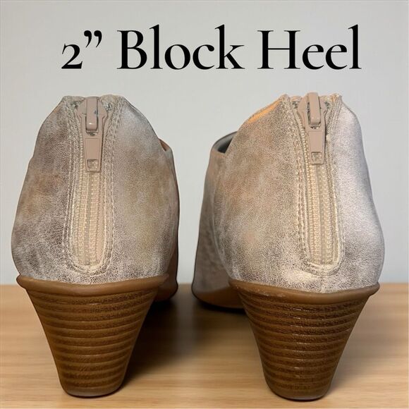 Easy Street Women's Metallic Gold Peep Toe Zipper Back Ankle Booties Size 9N - Picture 8 of 12